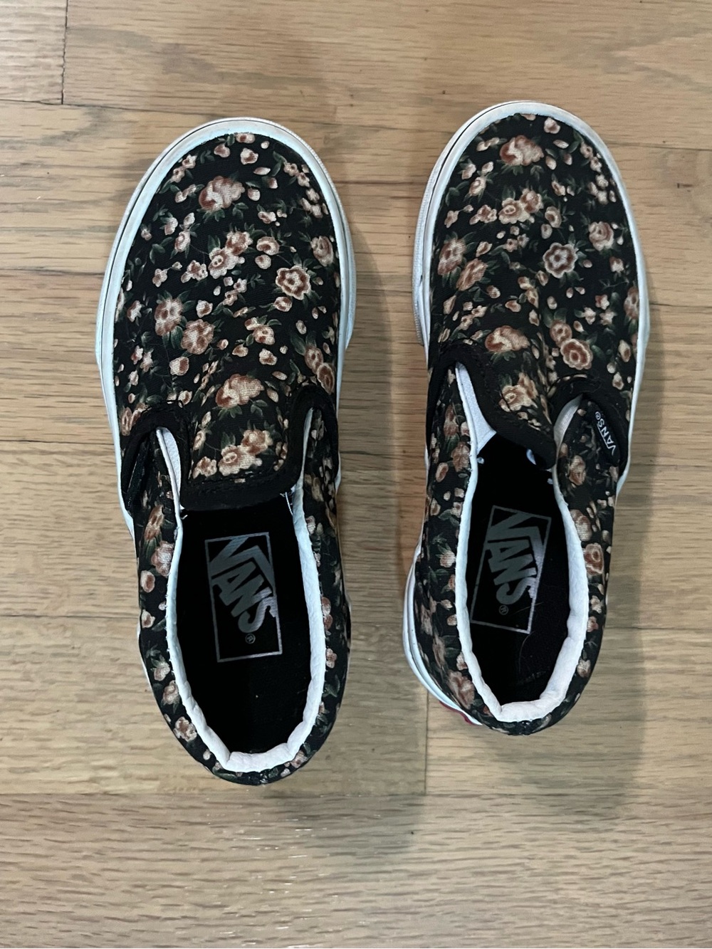 Vans Kids Black Floral Slip-On Sneakers with Brown Flowers